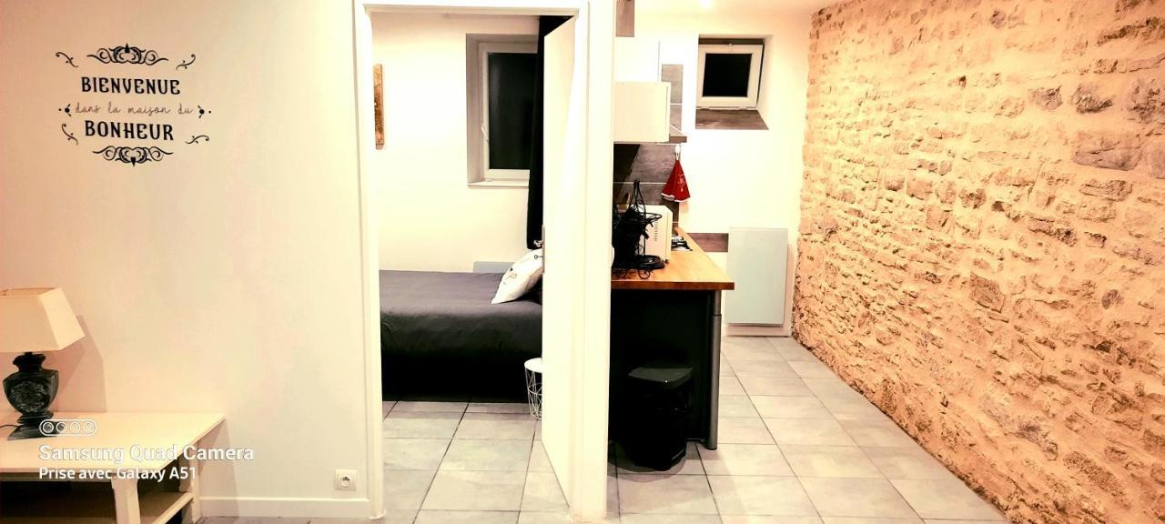 Superbe De 40m2 Avec Parking Gratuit Sur Place Apartment *